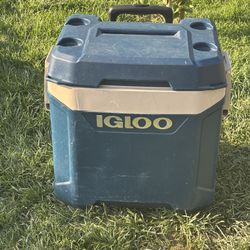 IGLOO,ICE CHEST,COOLER,HIELERA 