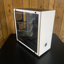 Get An Awesome Gaming PC Or Windows Desktop With This Stylish White Cyberpower Glass Case! 