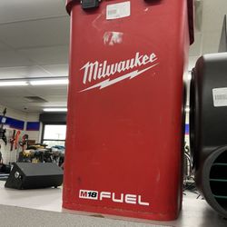Milwaukee 