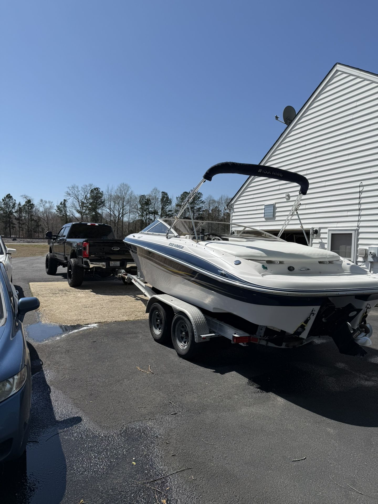 2006 Four Winns 220 Horizon