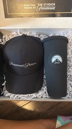 Paramount Pictures hat and tumbler