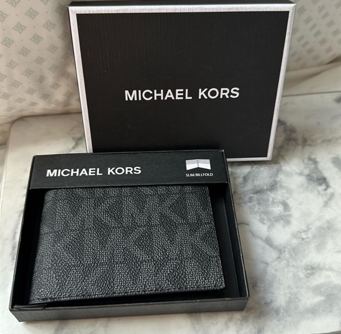 Micheal Kors Wallet