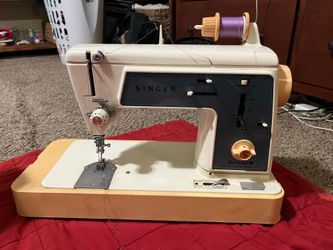 Sewing machine and accessories