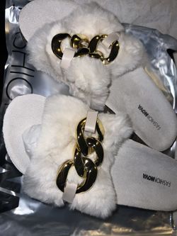 Fuzzy Slides From Fashion Nova Size 11w NEW!