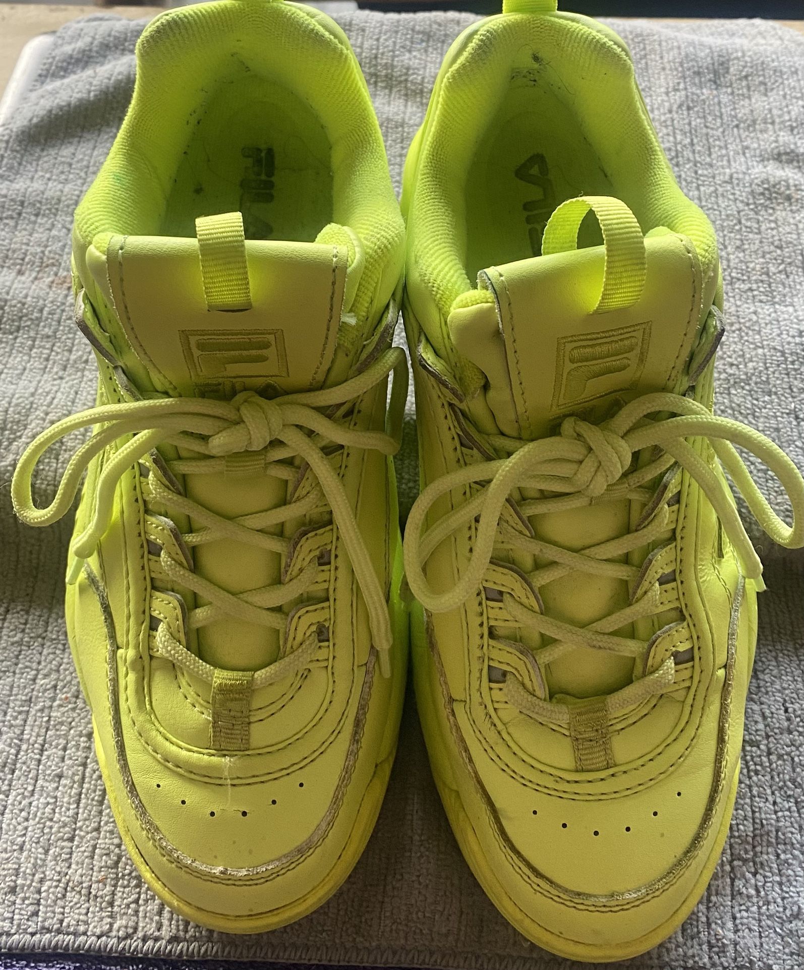 Fila Disruptor II Premium Size 8.5 Women's Neon Yellow Shoes