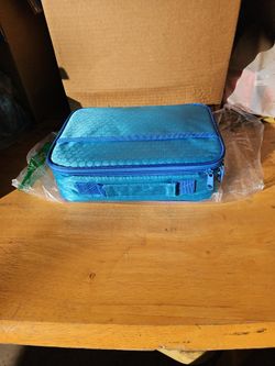 💙 Blue Lunch Box 