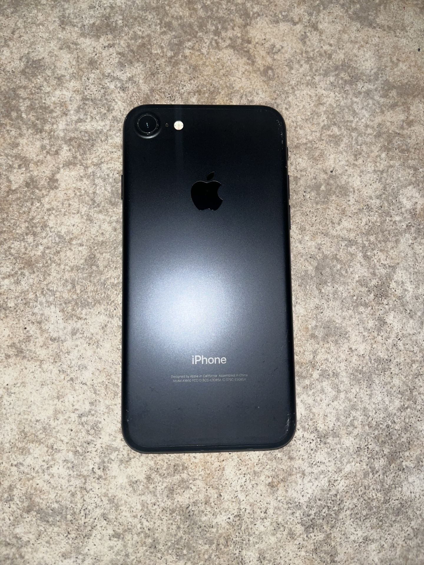 For Parts iPhone 7