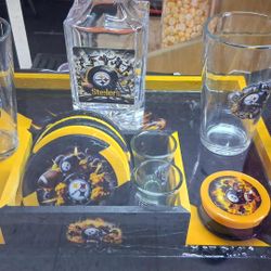 Steelers Decanters Set!!!!