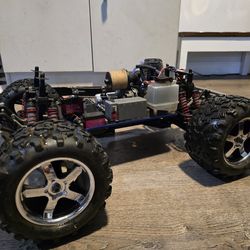 RC truck