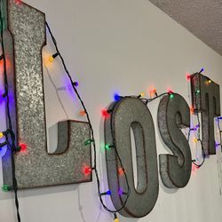 Awesome 😎 !! Large Tin / Aluminum Decorative Letters !