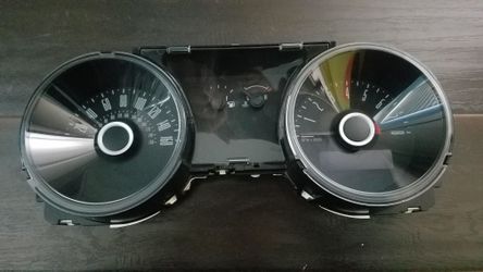 2014 mustang cluster