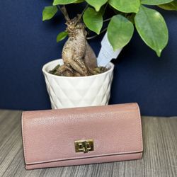 Fendi Peekaboo Continental Wallet