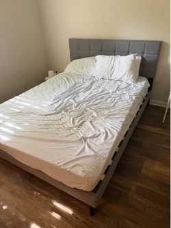 Queen Platform Headboard and Bedframe
