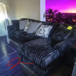 New! Luxurious Midnight Madness Soft Touch ~ Super Comfy Sofa Chaise Sectional! 