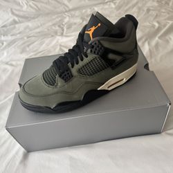 Jordan 4 Undefeated Sz 10