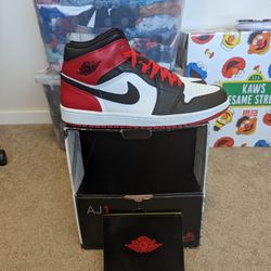 2007 Jordan 1 Black Toe Old Love/New Love Sz 11 W/Box