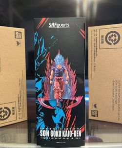 Bandai 2021 NYCC S.H. Figuarts Super Saiyan God Son Goku Kaio-Ken