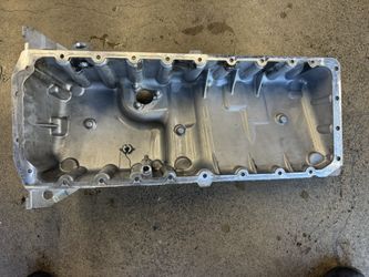 Genuine BMW 325d 330d 335d Oil Pan 111.378.013.63