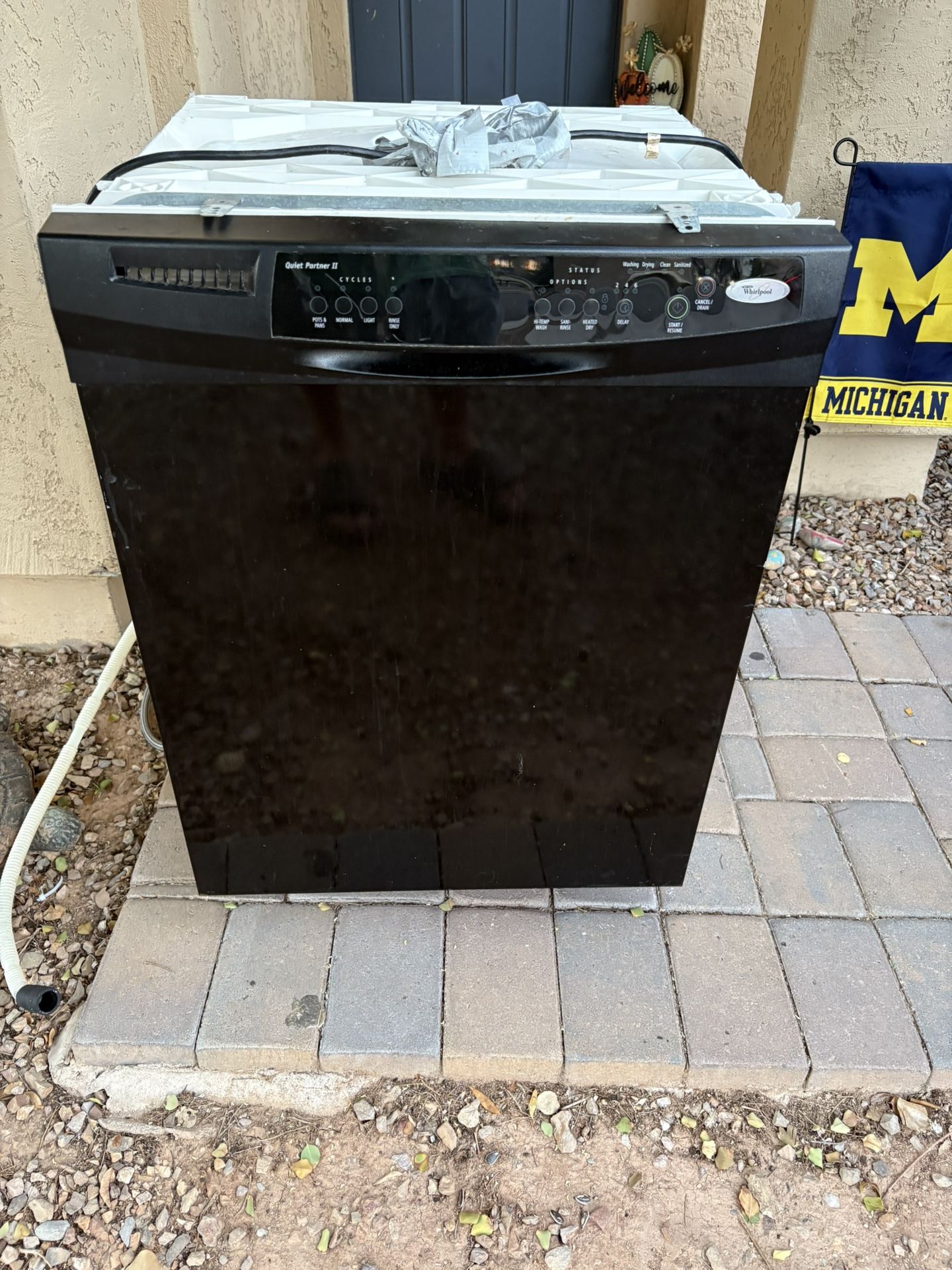 Whirlpool Dishwasher