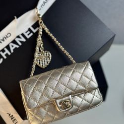 Crossbody bag, shoulder bag : 8 × 12.5 × 6cm
