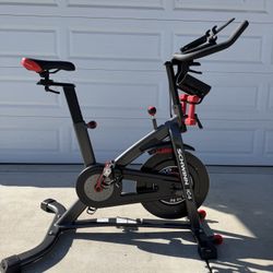Schwinn IC4 Indoor Cycling Bike - Like New - Barely Used