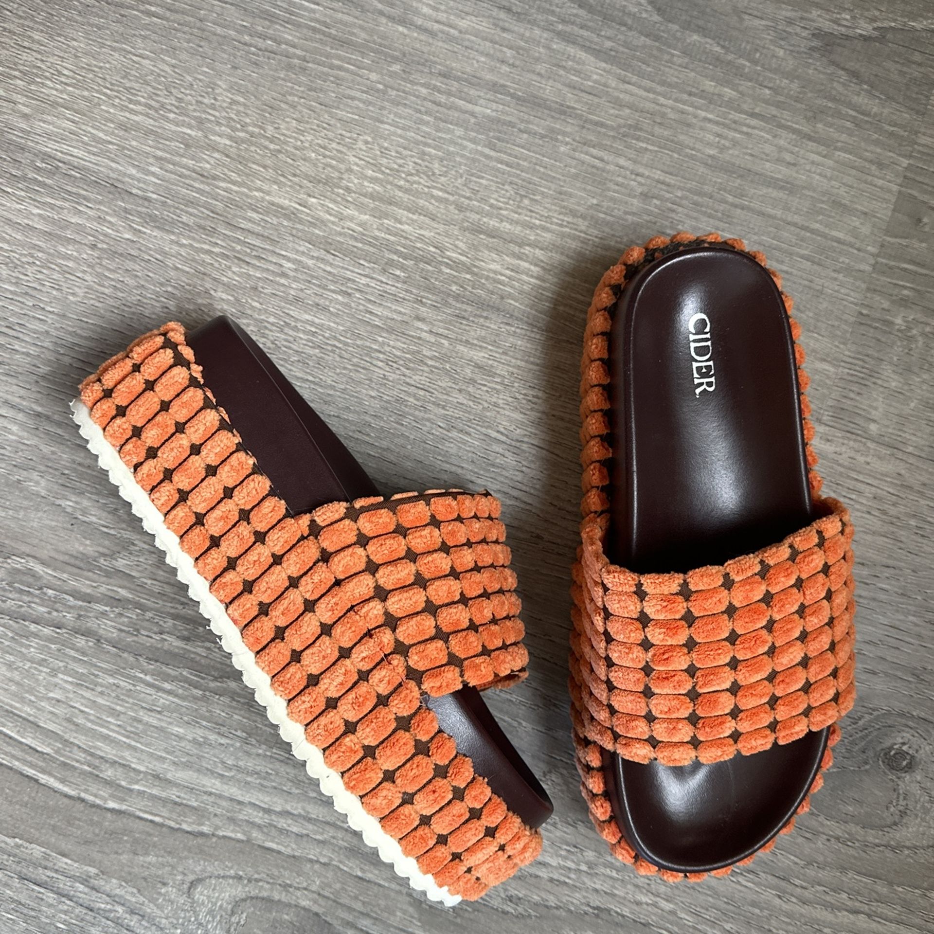 Cider Platform Slides - Size 6
