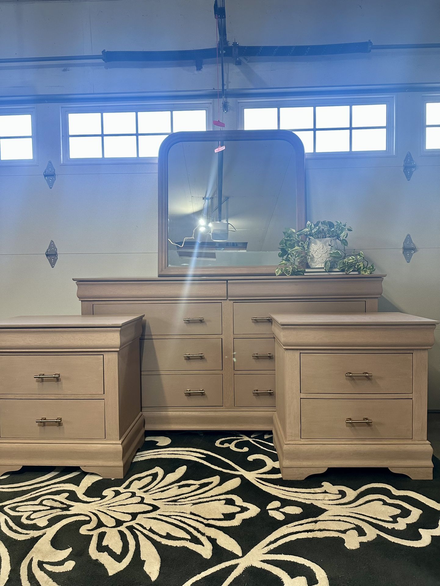 Mix And Match Dresser And Nightstands