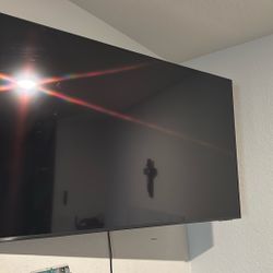 45” Samsung TV + Wall Mount