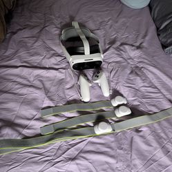 Pico 4 Ultra Standalone VR/AR Headset with Full Body Tracking (FBT)