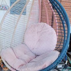 Hanging Chair 