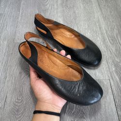 Gentle Souls Gretchen Womens Sz 7.5 Shoes Black Leather Comfort Slingback Flats