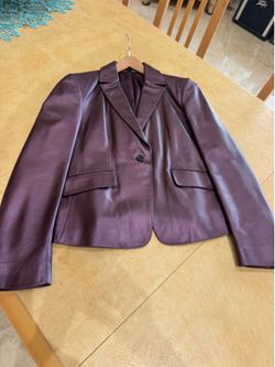 PRICE DROP: NW/OT, COMPANY ELLEN TRACY, M, lined, METALLIC PLUM LAMBSKIN LEATHER