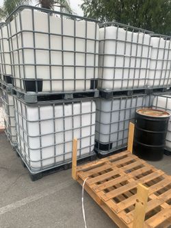 275 gal totes
