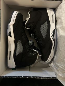 Air Jordan 5 Retro Oreos Size 10.5 Brand new In box