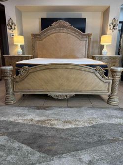 Bedroom set king size Ashley south shore