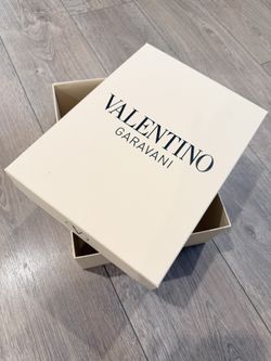 Valentino Box