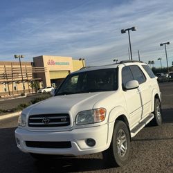 2004 Toyota Sequoia