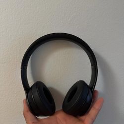 beats Solo 3 Black