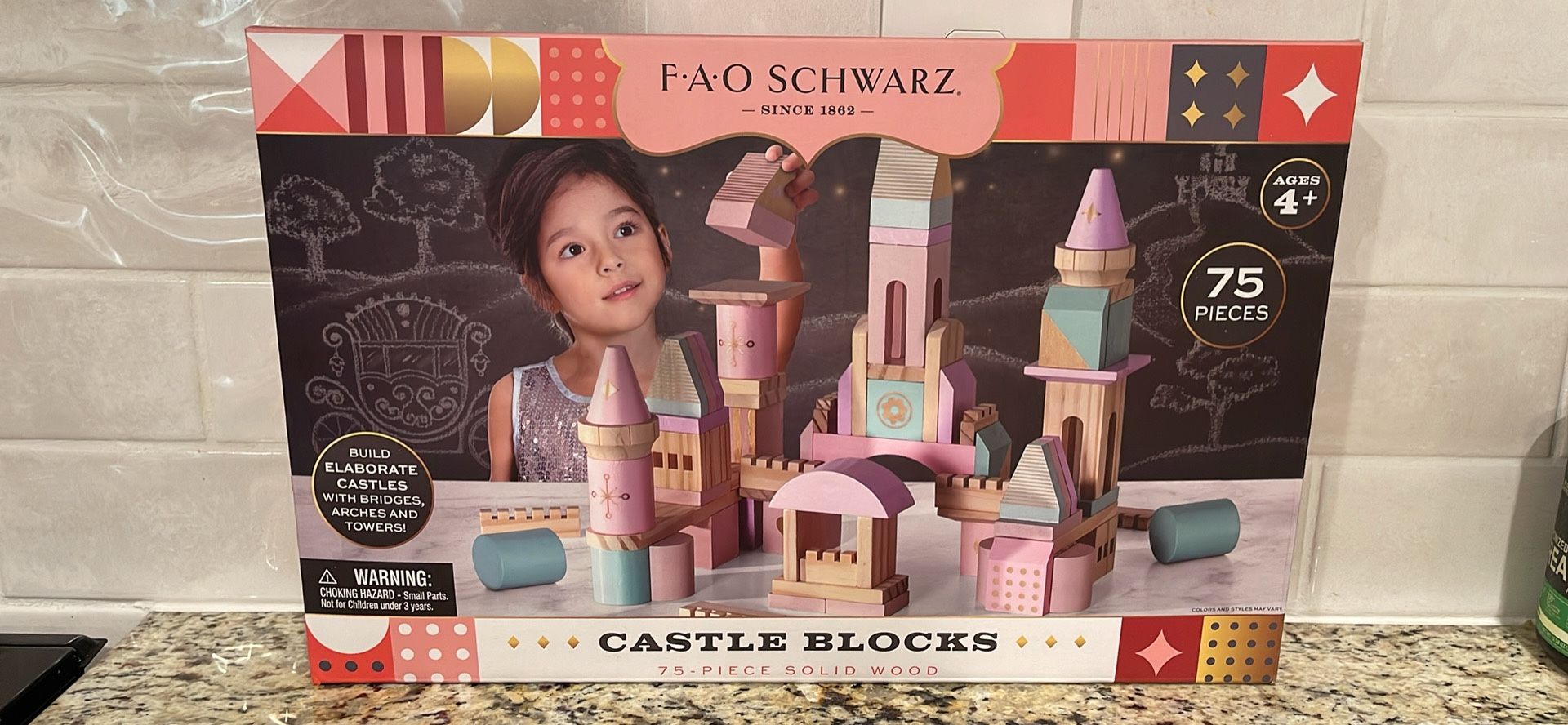 FAO SCHWARTZ Wooden CASTLE blocks