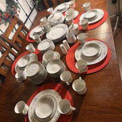 Vintage Diane Fine Porcelain China Plates$300 O.B.O