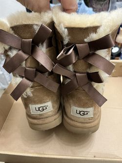 Ugg Se Miran Mejor  En Persona Que En Foto $40 Size 3