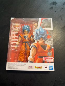 S.H. Figuarts Son Goku Super Saiyan God Action Figure
