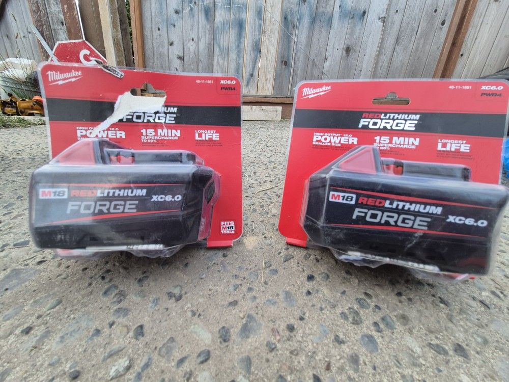 Milwaukee M18 Red Lithium FORGE  XC6.0 Rechargable Battery