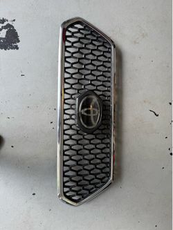 Toyota Tacoma TRD Sport Grill OEM 2018