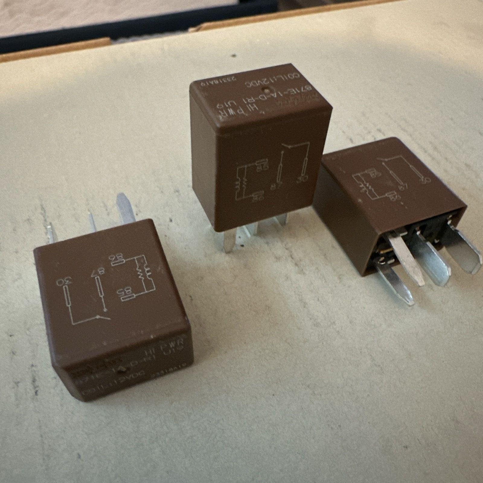 40 PCS Song Chuan 871E-1A-D-R1 U19 12 VDC 5-Pin Relay Lot – Automotive