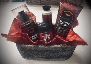 Bath & Body Works Vampire Blood Mini Gift Basket