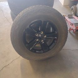 tires w/ rims 