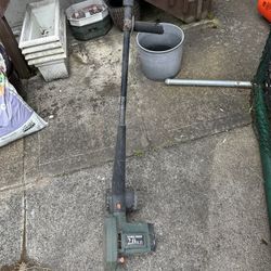 Black & Decker Edge Trimmer