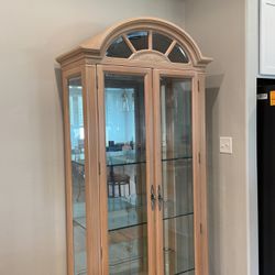 China  Cabinet Wood With Light