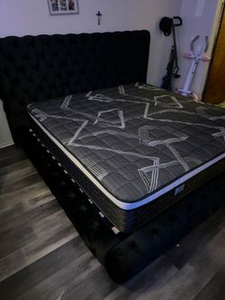 Queen Size Mattress Pillow Top New